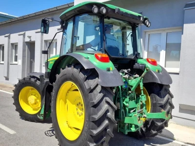 John Deere 6100MC