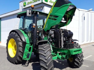 John Deere 6110RC