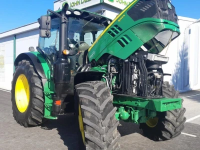 John Deere 6145R
