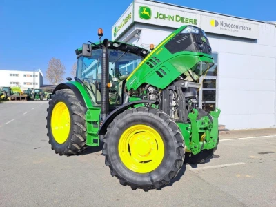 John Deere 6150R
