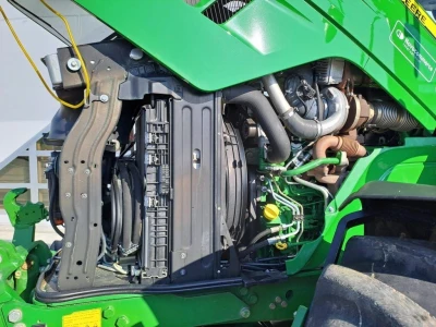 John Deere 6150R