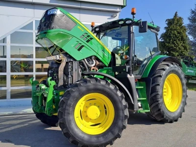 John Deere 6150R