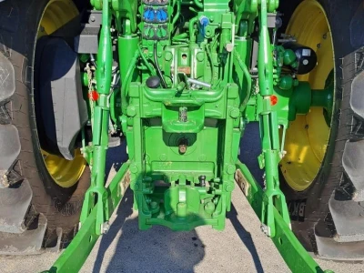John Deere 6175R