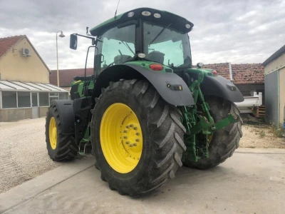 John Deere 6175R Premium Edition