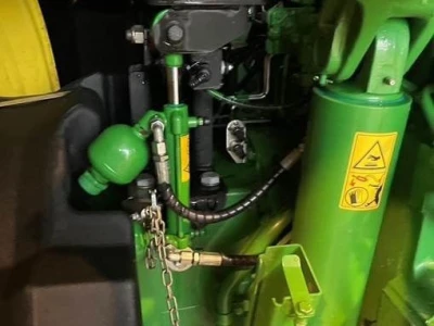 John Deere 6195R