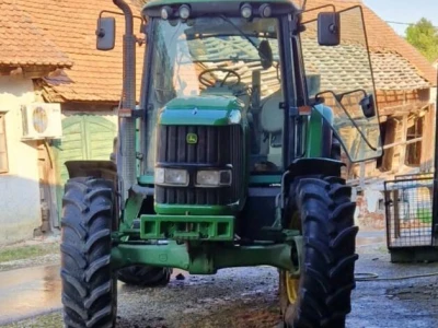 John Deere 6520 premium