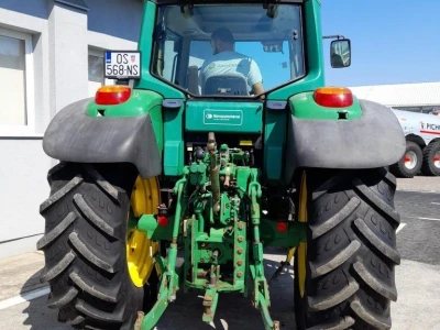 John Deere 6620