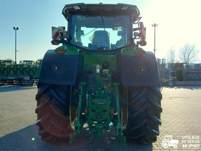 John Deere 7R 310