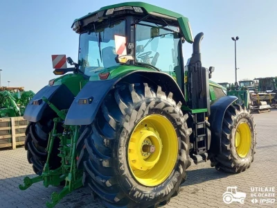 John Deere 7R 310