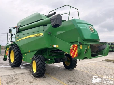 John Deere W440