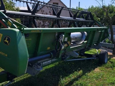 John Deere W540