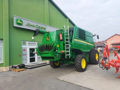 John Deere W550i