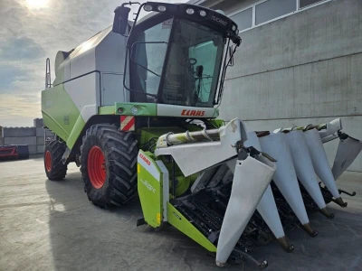 Kombajn Claas Tucano 320