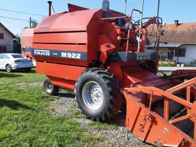 Kombajn FAHR M922