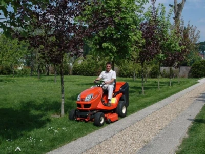 Kubota Kosilica GR