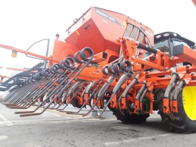 Kuhn Megant 500