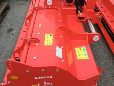 Malčer Lancer JHH 240 - odmah dostupan!