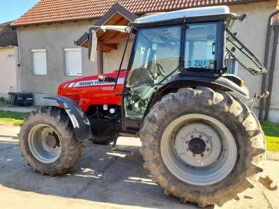 Massey Ferguson 4455
