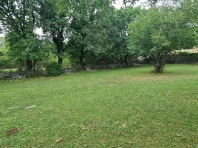 NOVI VINODOLSKI - Poljoprivredno zemljište 2046m2 s potencijalom