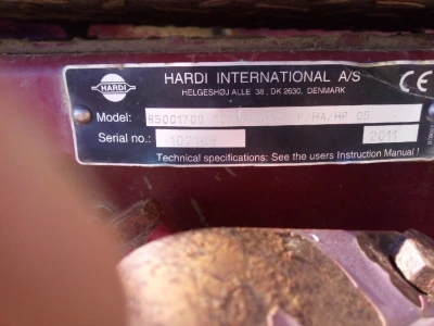 Hardi Commander Twin Force 4400 vučena prskalica