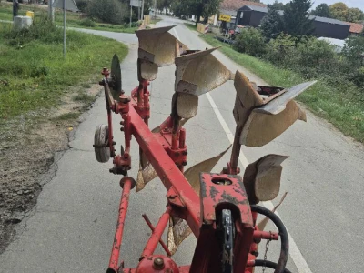plug okretač 3 brazde
