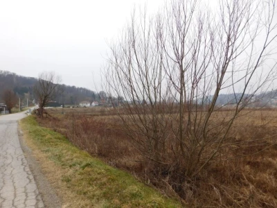 Poljoprivredno zemljište 3.730 m2 - blizina Tuheljskih toplica