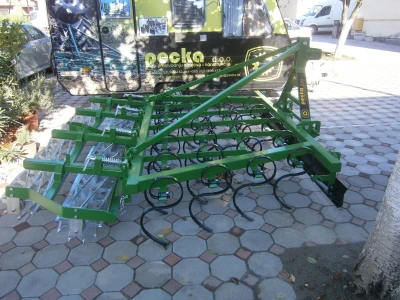 Sjetvospremač, sa hidrauličnim sklapanjem, radni zahvat 3.60, pet redi opruga, S/R opruga