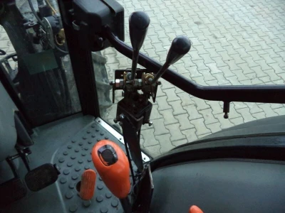 Traktor  Deutz-fahr AGROFARM 100