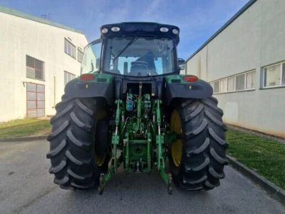 Traktor John Deere 6190R