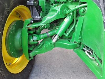 Traktor John Deere 8R 410