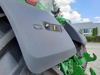 Traktor John Deere 8R 410