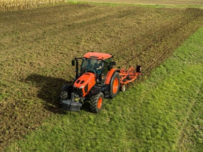 Traktor KUBOTA M6-141 US
