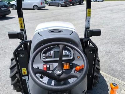 Traktor Lamborghini Spire F70 Trend DT