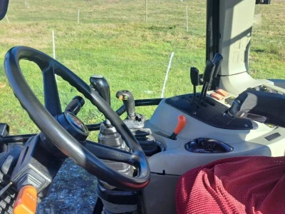 TRAKTOR MASSEY FERGUSON 5465