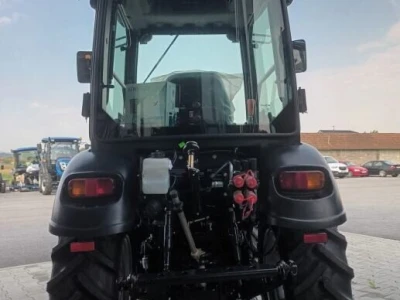 Traktor Solis S26 Shuttle XL meh. 9+9 mjenjač - kabina
