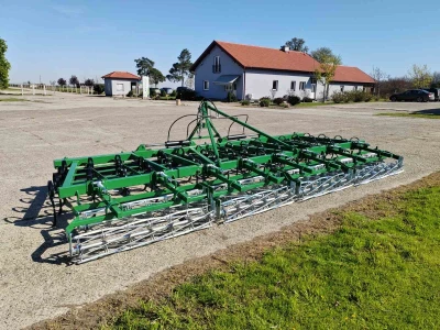Sjetvospremač, sa hidrauličkim sklapanjem, radni zahvat 6.00, četiri reda opruga, S/R opruga