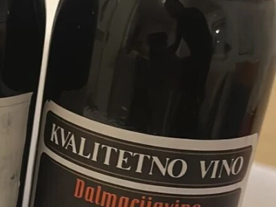 Vino 1987. Kastelet