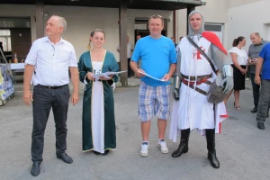Dani šljive u Siraču