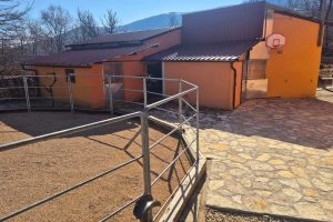 Destilerija i sušara u Gornjim Maovicama