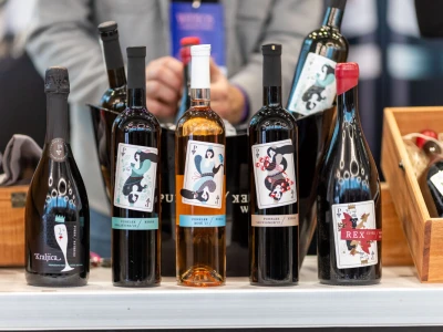 10. WineOs