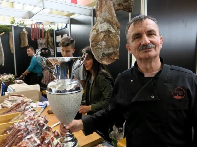 12. Međunarodni sajam "S klobasicom u EU" Sveti Petar u Šumi