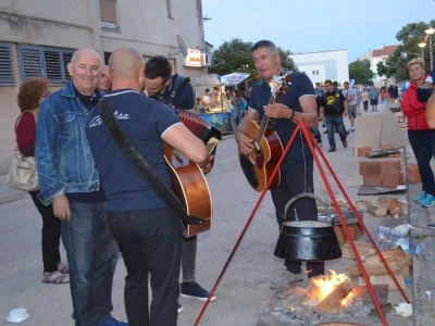 13. Ravnokotarska fišijada
