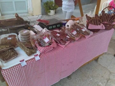 Delicije istarske obiteliji
