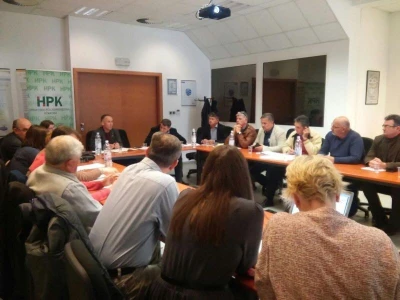 Sudionici sastanka HPK i predstavnika udruga koji je održan u utorak (2. svibnja 2016.)
