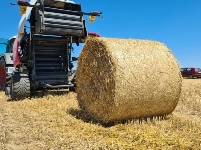 Pottinger - predstavljanje balirke i sijačice