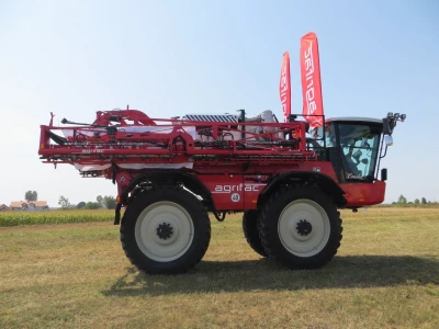 Samohodna prskalica: Agrifac Condor
