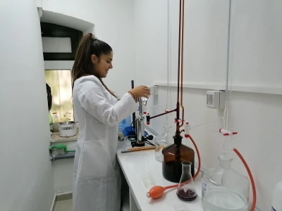 Primjer Marije Josić: Samozaposlila se u vlastitom laboratoriju za analizu grožđa, mošta i vina!
