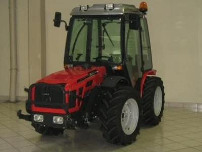 Traktor Agromehanika AGT 850/860 NR