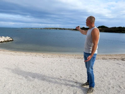 Akcija čišćenja obale kroz projekt Plastic Free Ližnjan