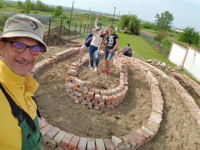 Aromatični spiralni vrrtovi